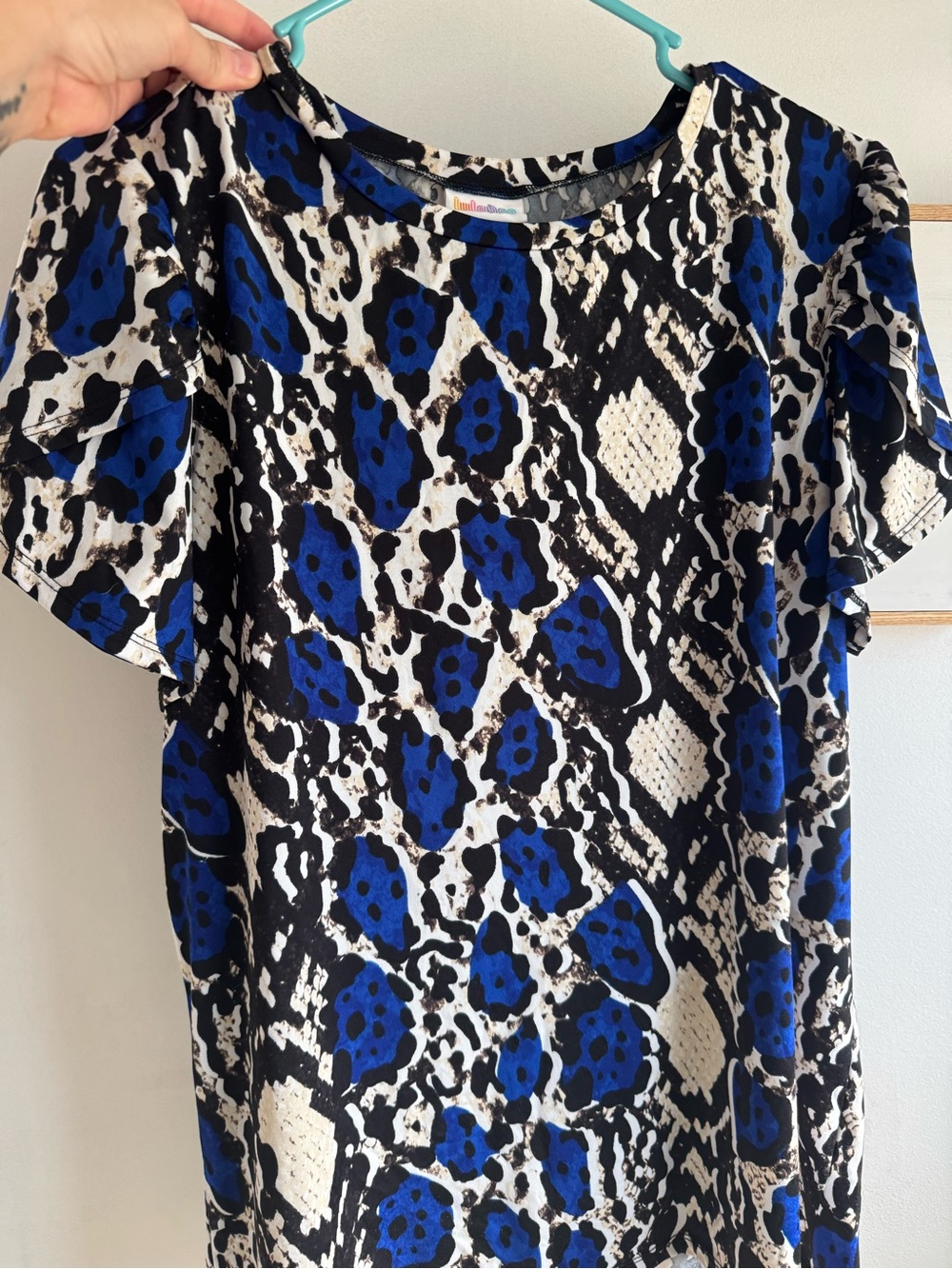 LuLaRoe Blue Black White Animal-Print Flutter Sleeve Blouse